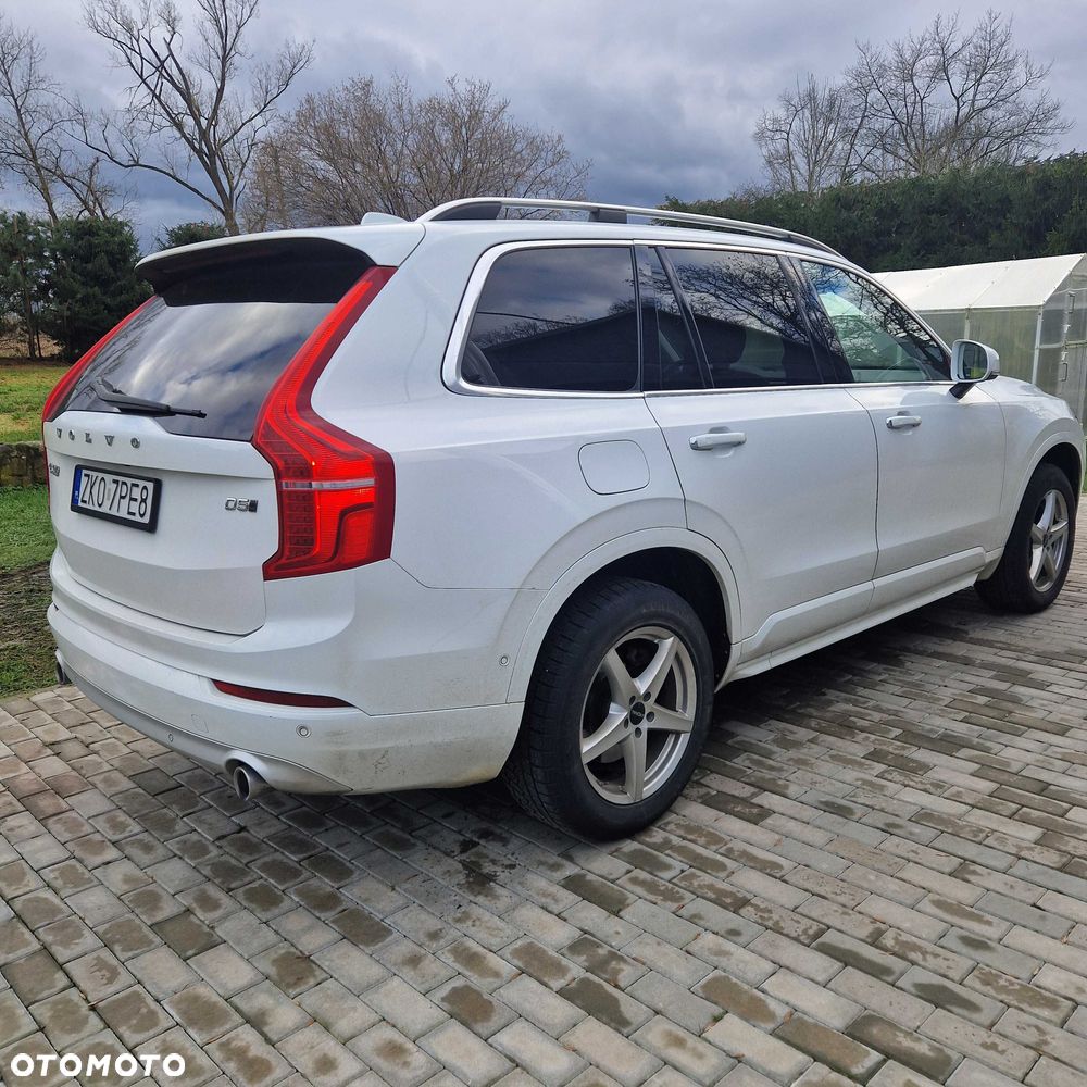 Volvo XC 90 - 2