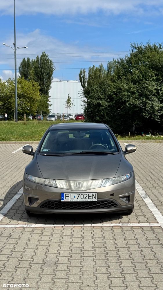 Honda Civic 1.4 Comfort - 2