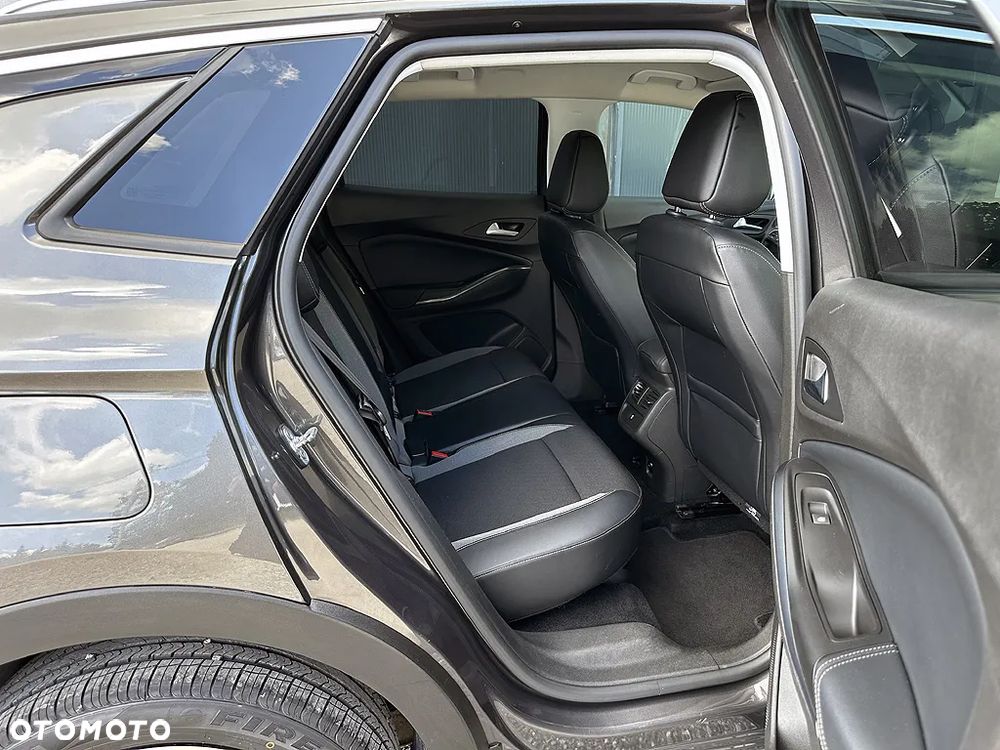 Opel Grandland X 1.2 T GPF Innovation S&S - 26