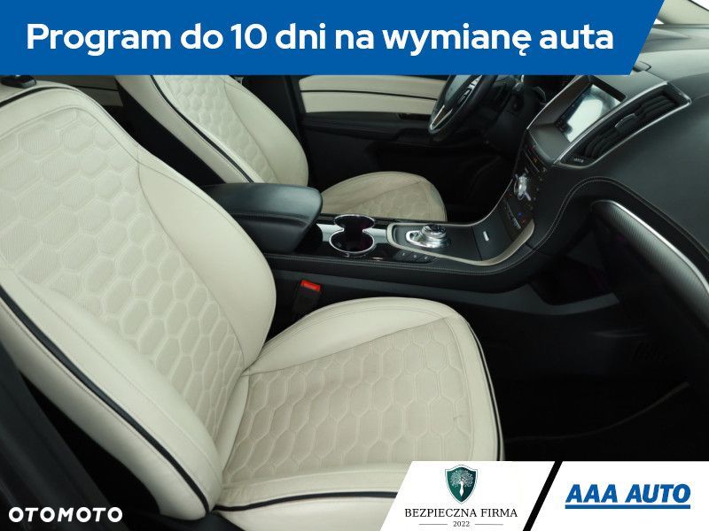 Ford S-Max - 9