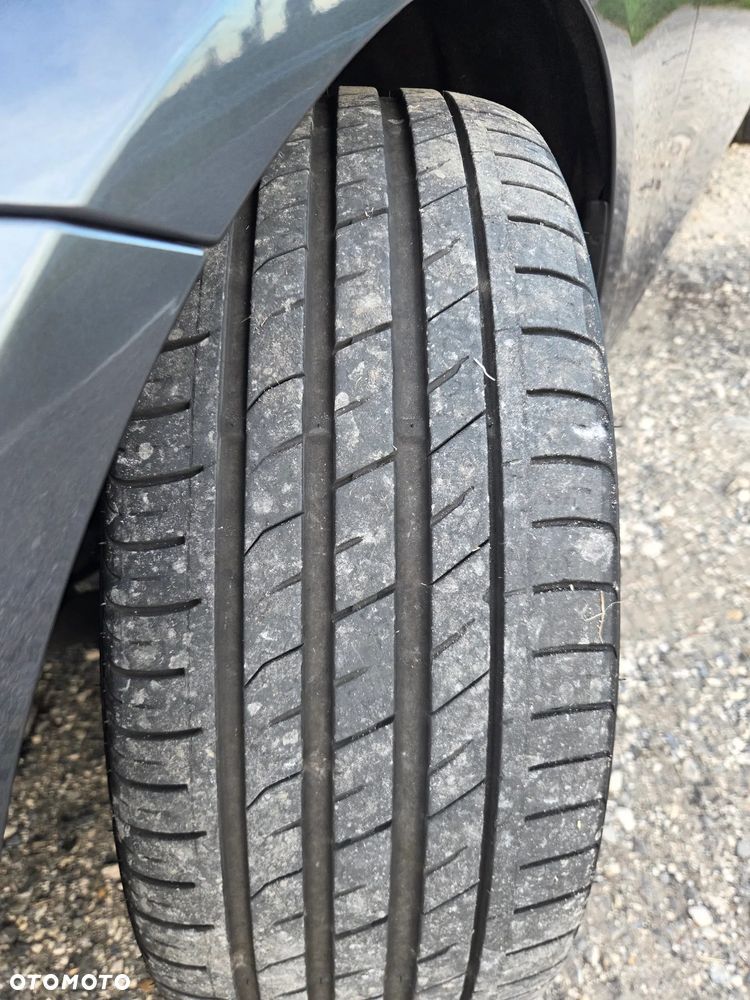 BMW Seria 3 320d DPF Efficient Dynamics Edition - 20