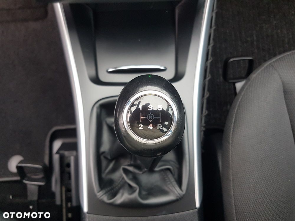 Mercedes-Benz Klasa B 180 BlueEFFICIENCY SPORT EDITION - 22