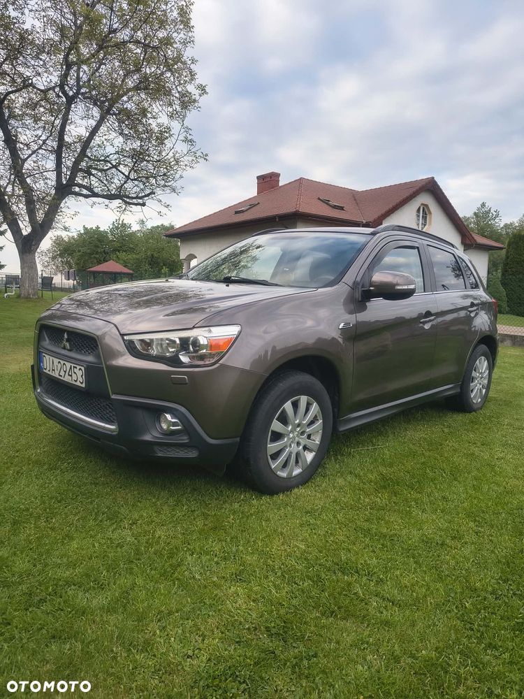 Mitsubishi ASX - 4
