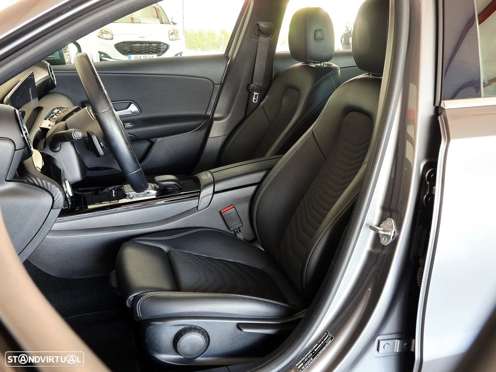 Mercedes-Benz A 250 e Style Plus - 14
