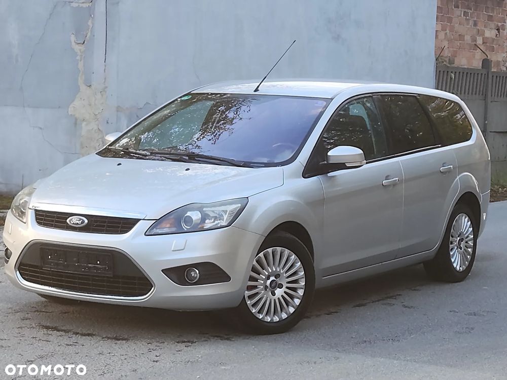 Ford Focus 2.0 ZX5 SE - 2