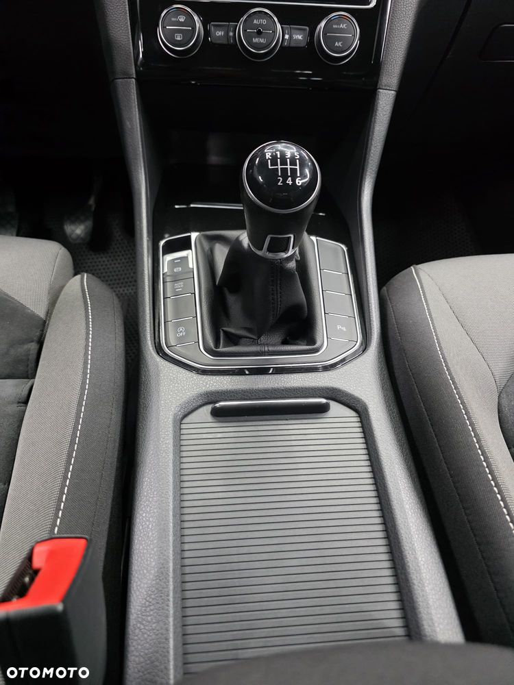 Volkswagen Golf Sportsvan SV 1.4 TSI BMT Highline - 12