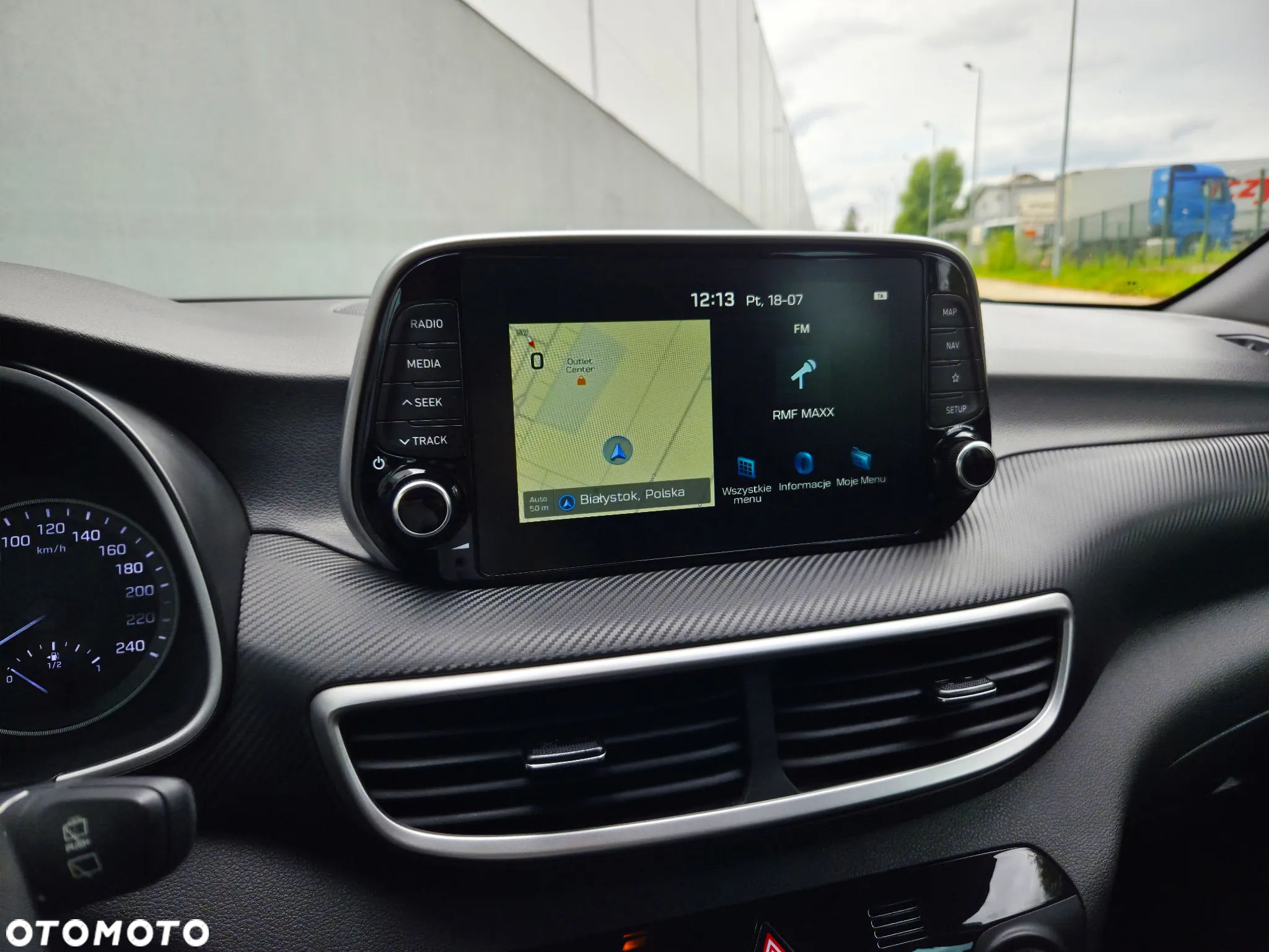 Hyundai Tucson 1.6 GDI BlueDrive Comfort 2WD - 17