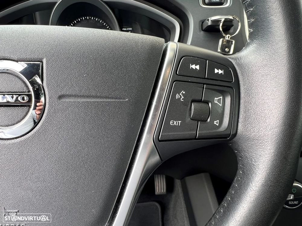 Volvo V40 Cross Country 1.5 T3 Plus Geartronic - 31