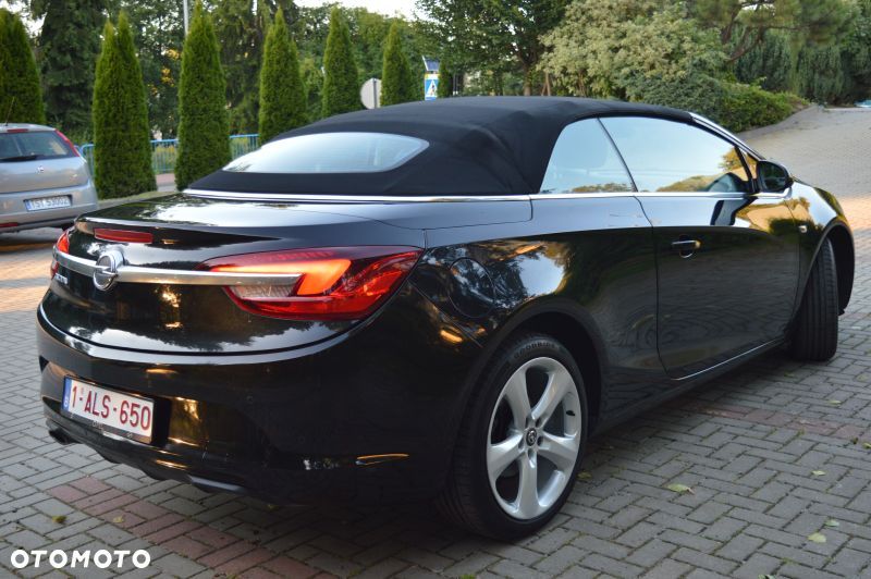 Opel Cascada - 30