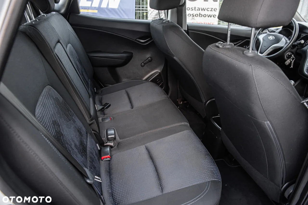 Hyundai ix20 1.4 BlueDrive Comfort - 25