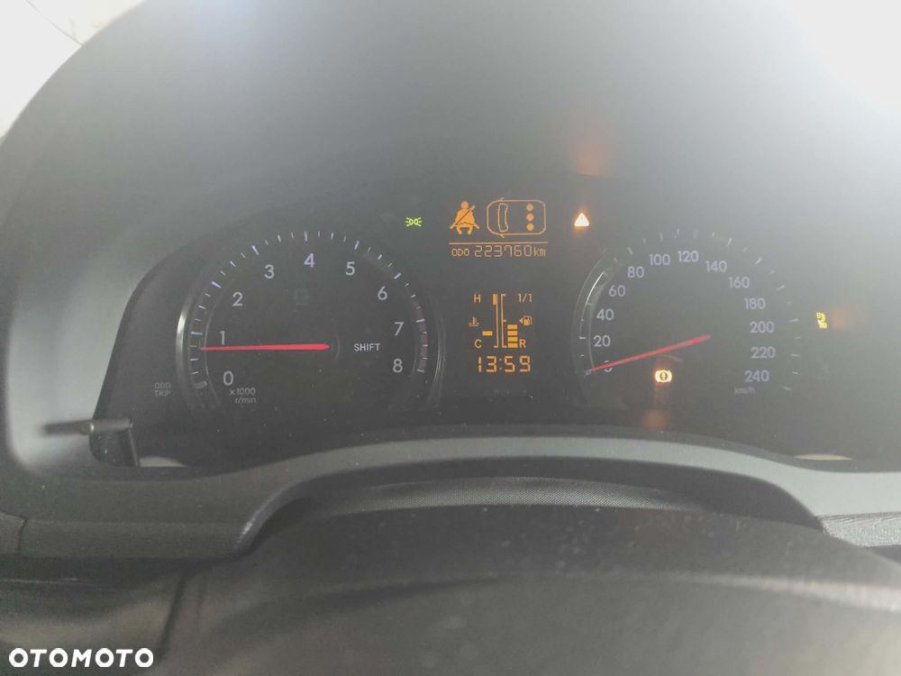 Toyota Avensis 1.8 Executive - 10