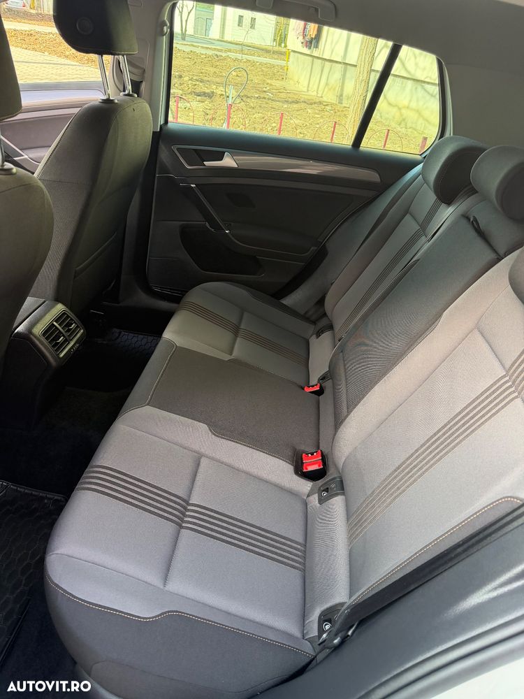 Volkswagen Golf 1.6 TDI 4Motion BlueMotion Technology Allstar - 9