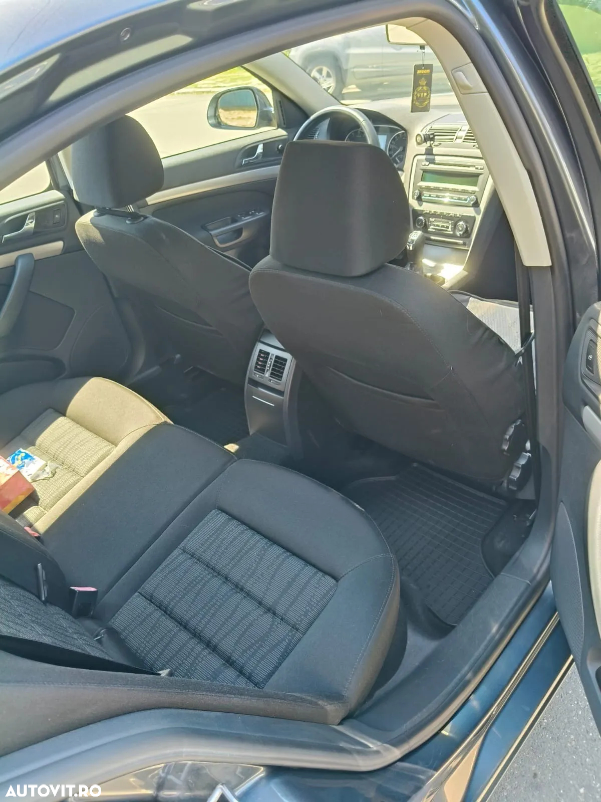 Skoda Octavia 1.4 Ambiente TSI - 8