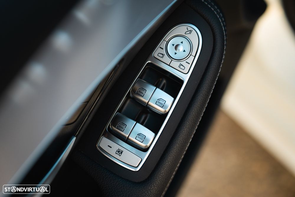 Mercedes-Benz C 300 de T 9G-TRONIC AMG Line - 12