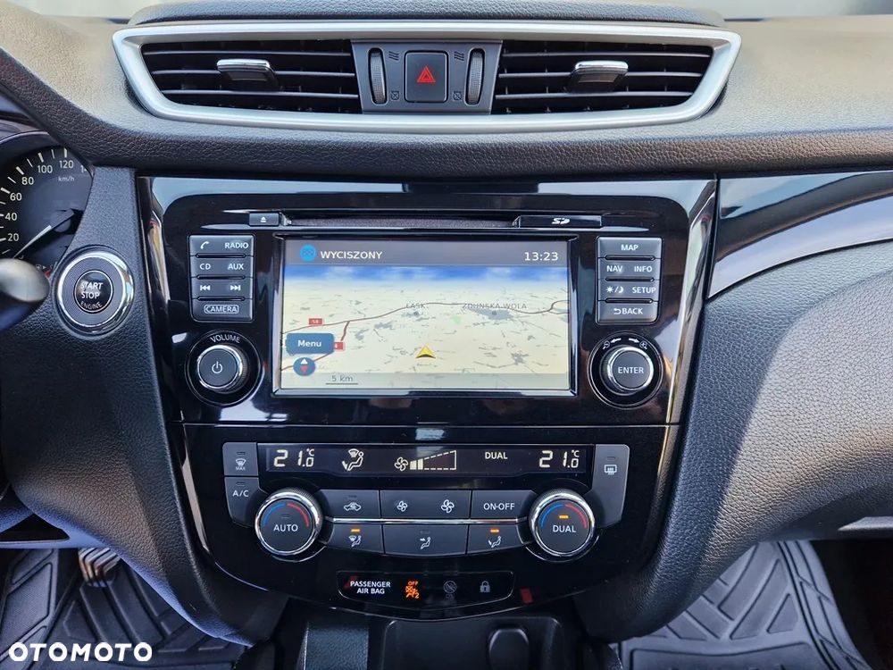 Nissan Qashqai 1.6 DIG-T Tekna+ - 27