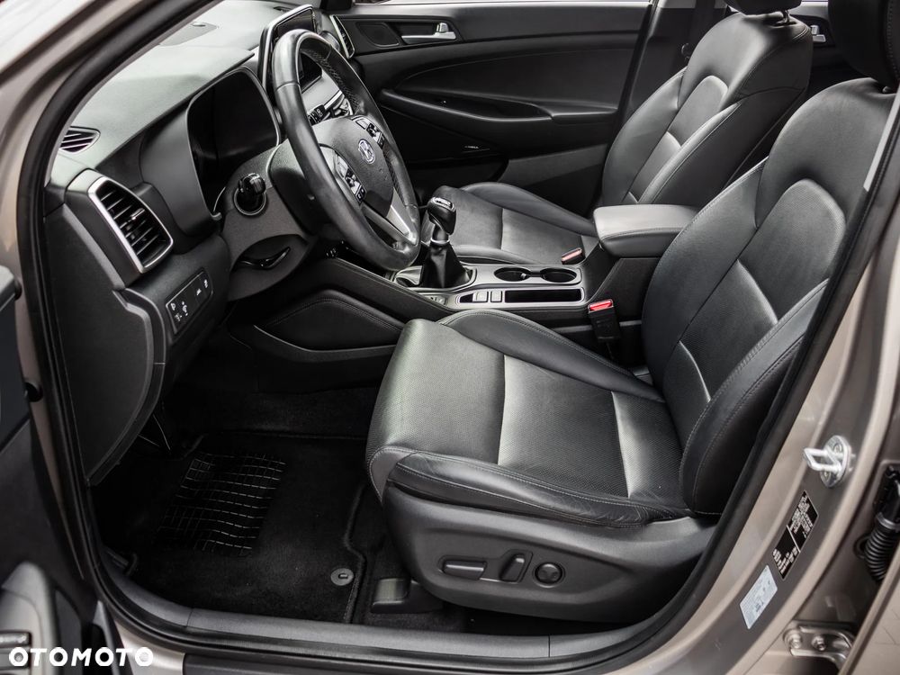 Hyundai Tucson 1.6 Turbo 2WD Passion Plus - 14