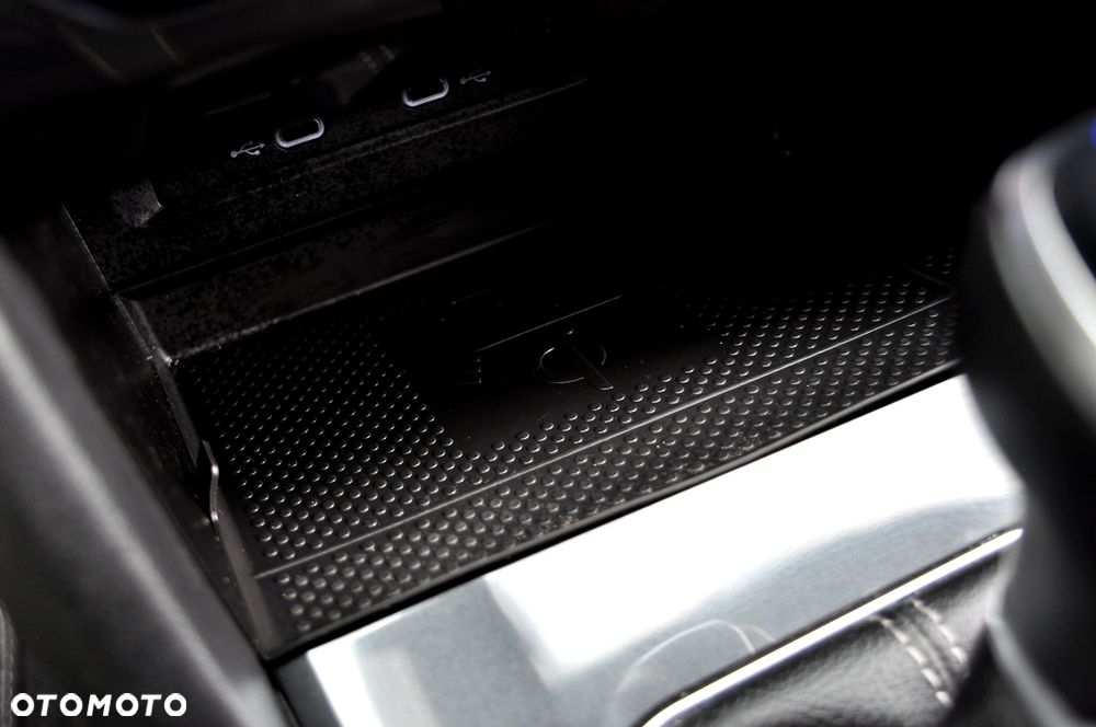 Volkswagen Tiguan 2.0 TDI SCR DSG R-Line - 39