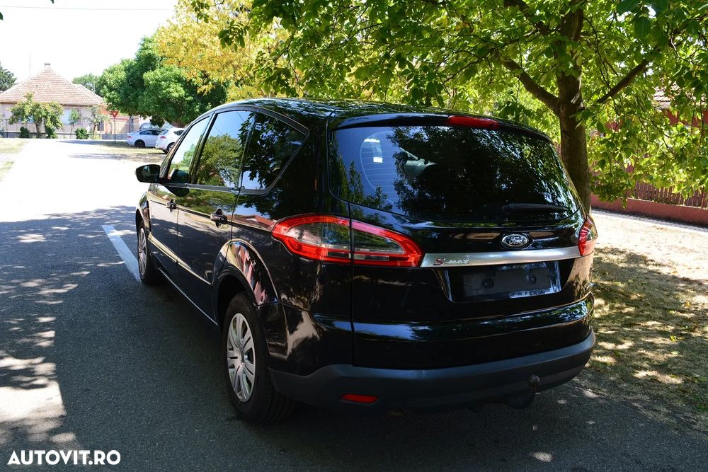 Ford S-Max - 4
