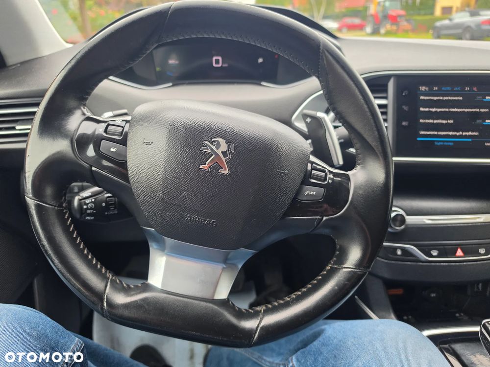 Peugeot 308 - 14