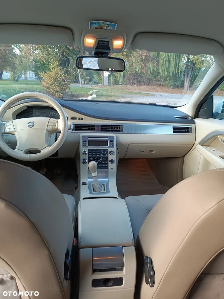 Volvo S80 2.5T Momentum - 19
