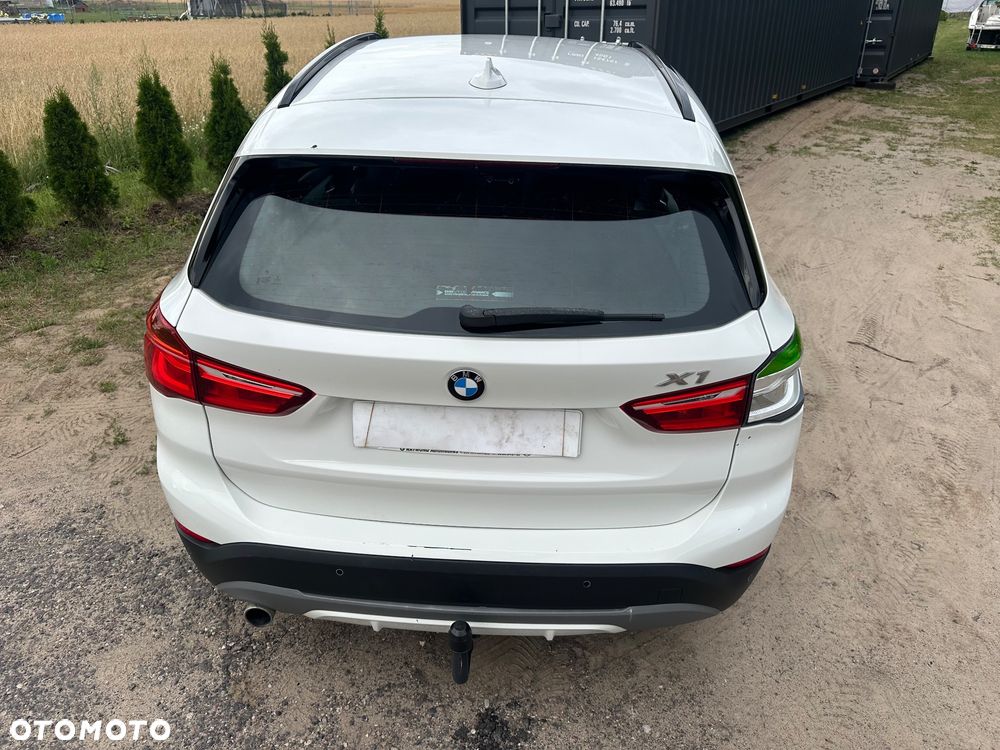 BMW X1 sDrive18d Sport Line sport - 29