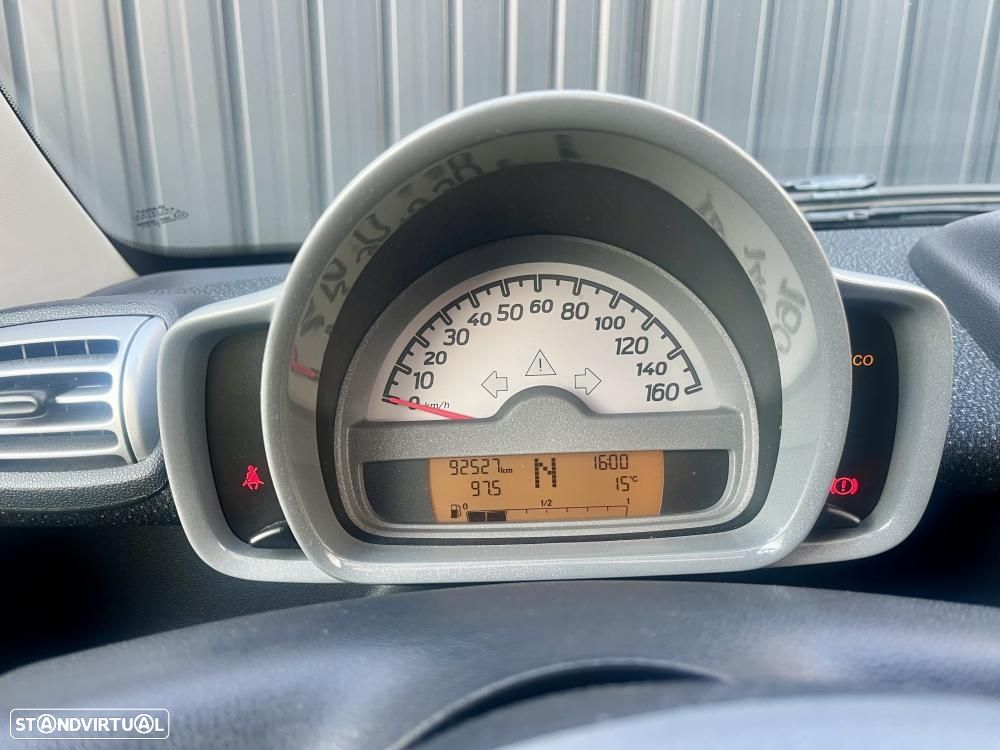 Smart ForTwo Coupé 1.0 Passion 71 - 12