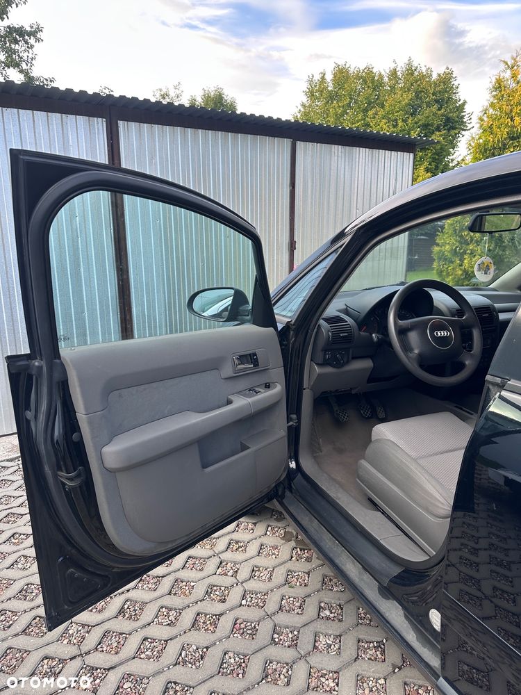 Audi A2 1.4 - 6