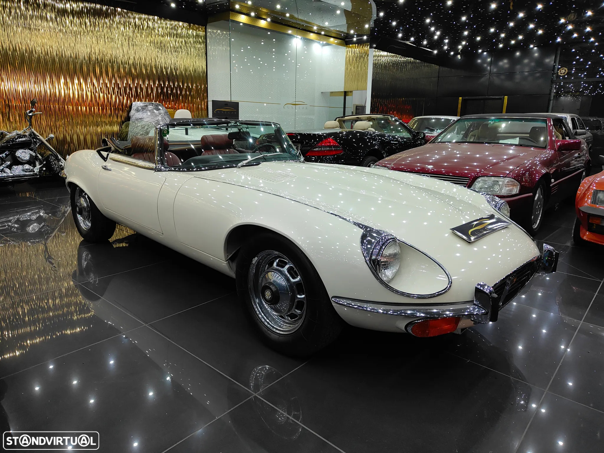 Jaguar E-Type - 9