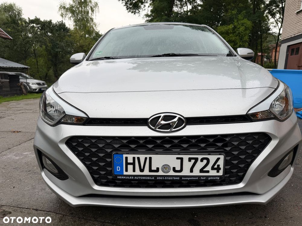 Hyundai i20 - 11