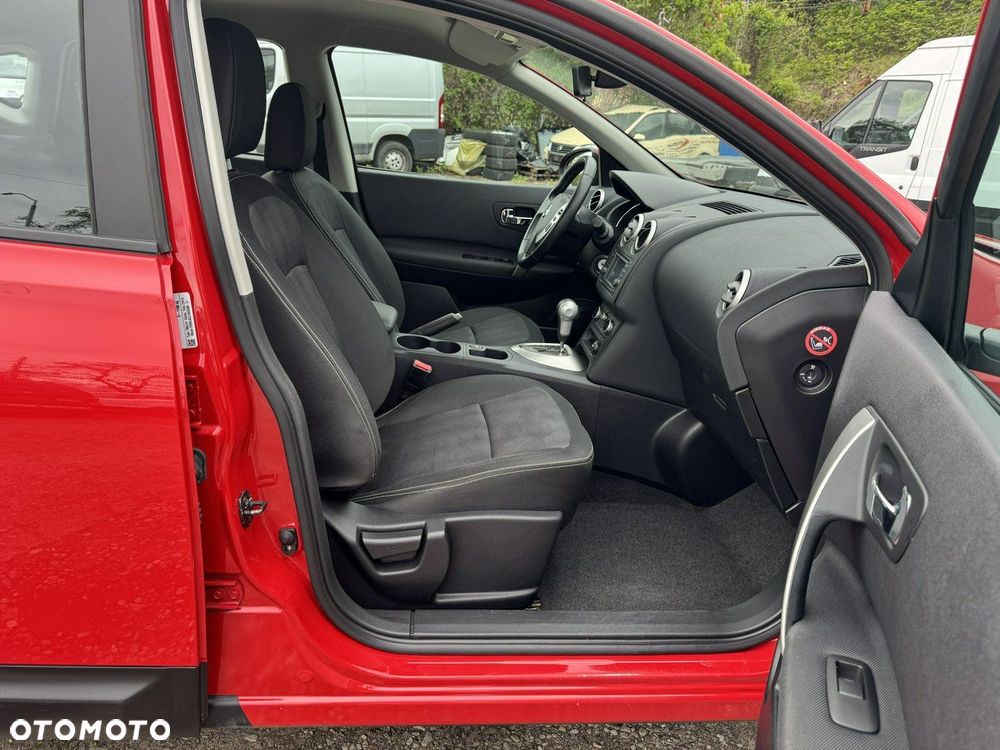 Nissan Qashqai - 12