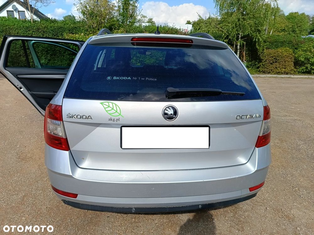 Skoda Octavia 2.0 TDI Style - 9
