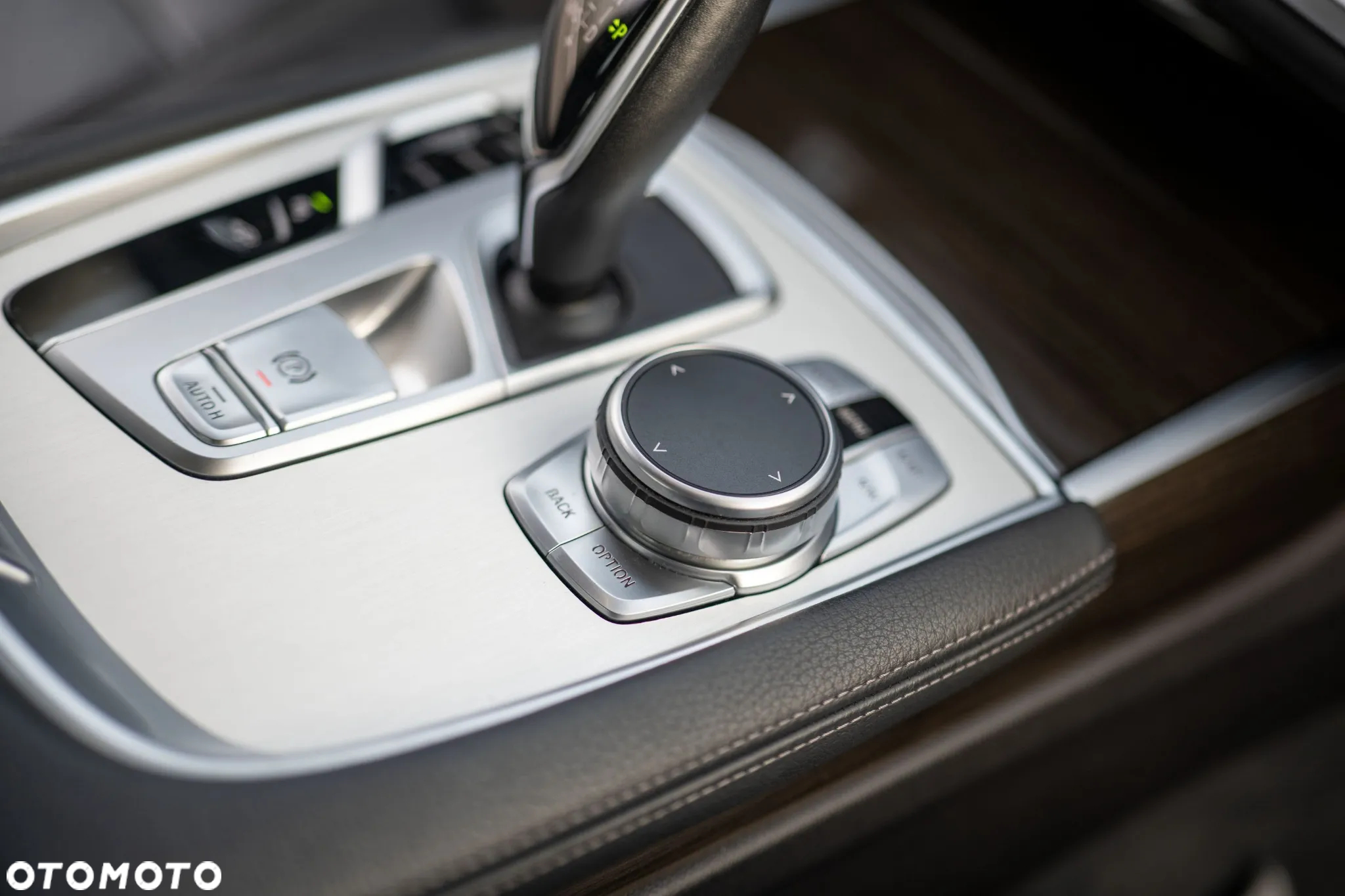 BMW Seria 7 730d - 28
