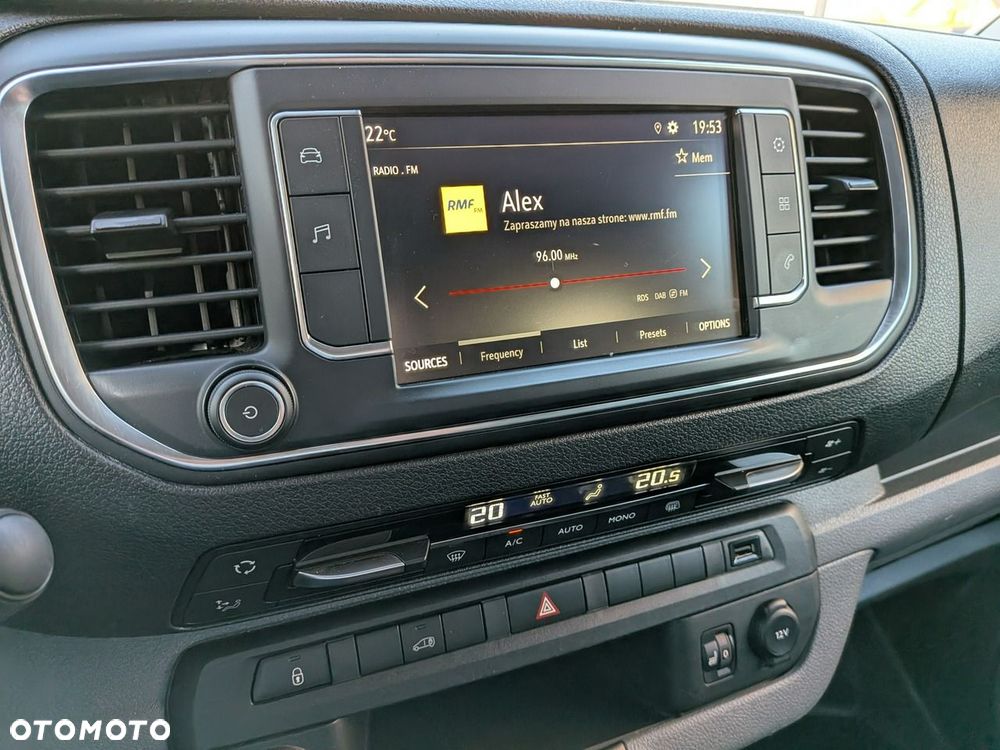 Opel Vivaro - 19