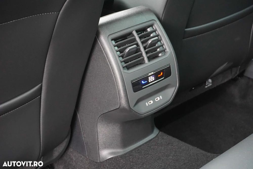 Cupra Leon 1.5 eTSI DSG MHEV - 29