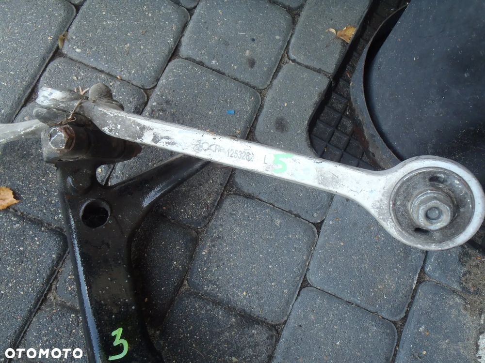 amortyzator sprężyna AUDI A4 B5 A6 C5 PASSAT B5 poduszka mocowanie wahacz kielich vw passat b5 przód oryginał wszystkie części do b5 - 23