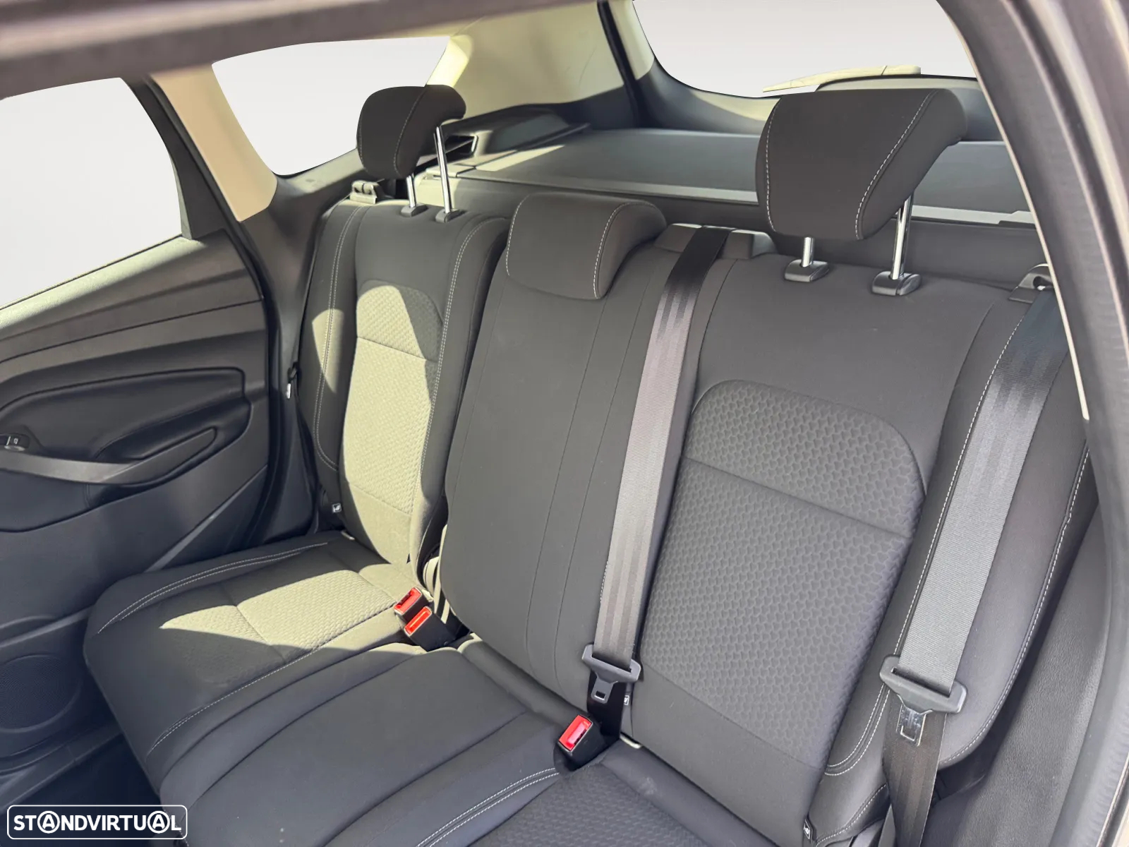 Ford Kuga 1.5 TDCi Titanium - 15