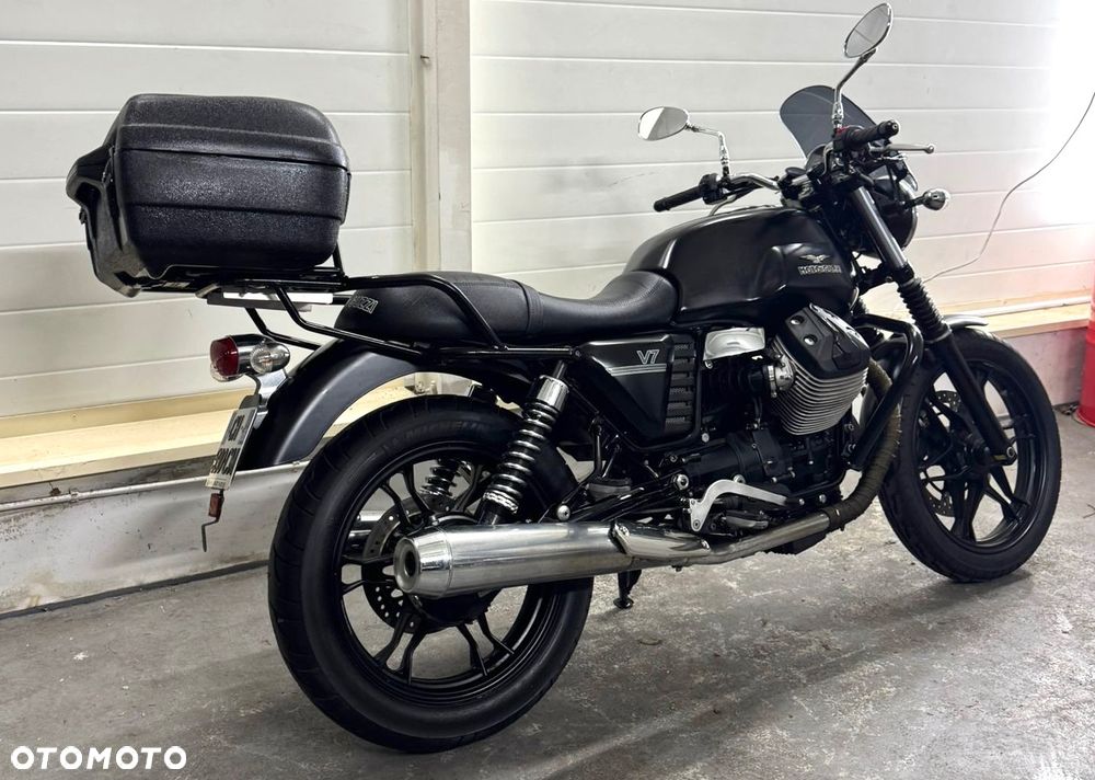 Moto Guzzi V7 - 3