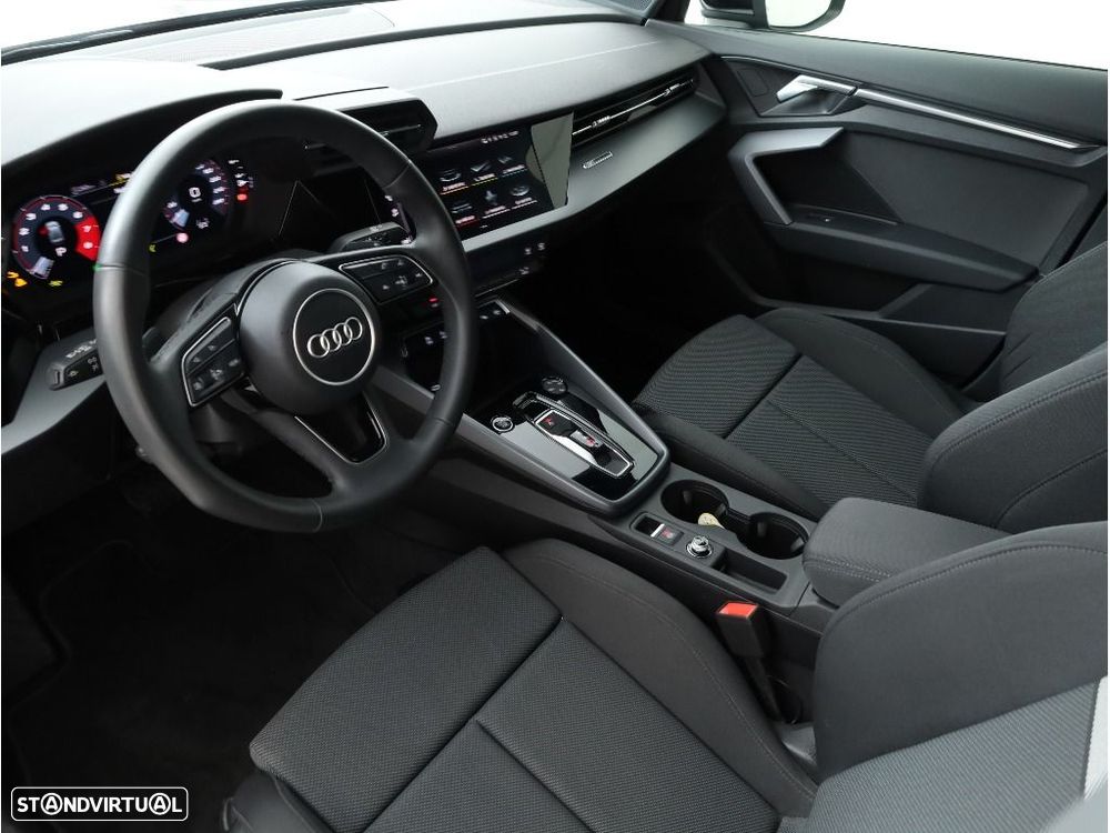 Audi A3 Limousine 30 TFSI Advanced S tronic - 23