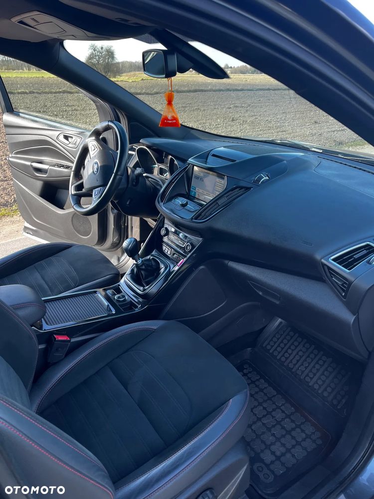 Ford Kuga - 7