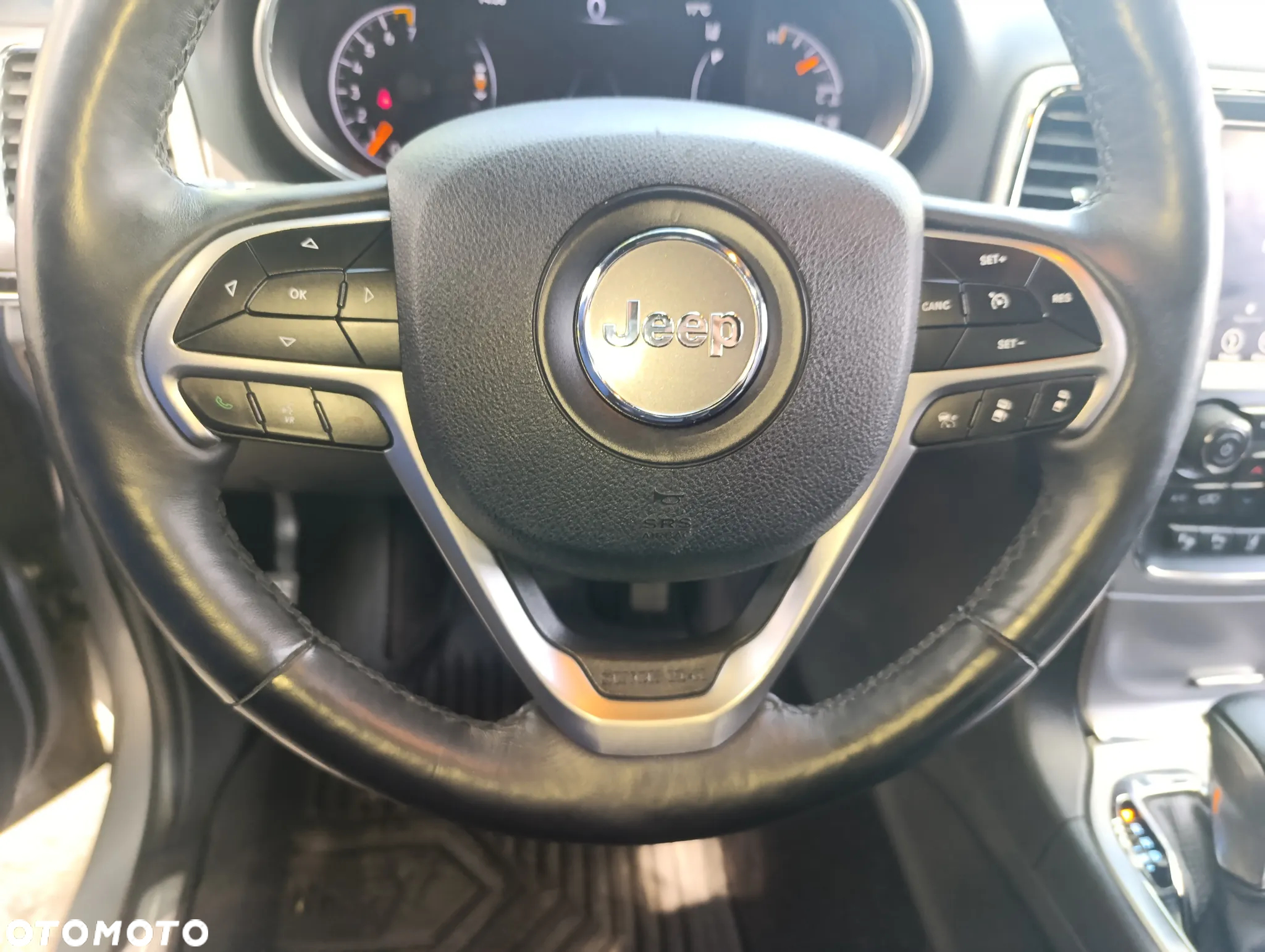 Jeep Grand Cherokee 3.6 V6 Limited - 17