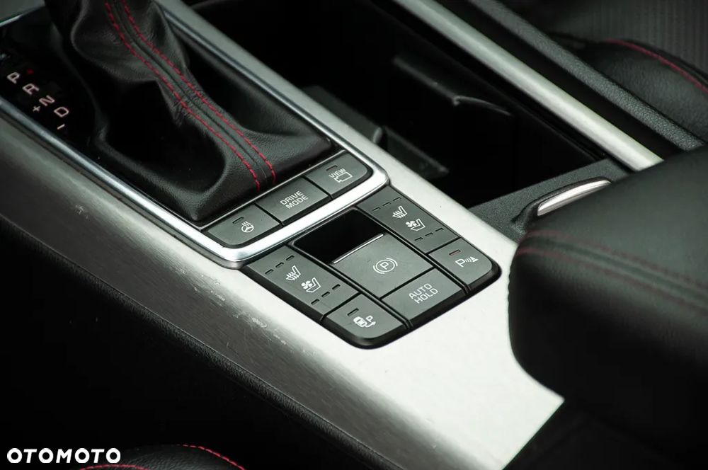 Kia Optima 2.0 T-GDI GT - 36