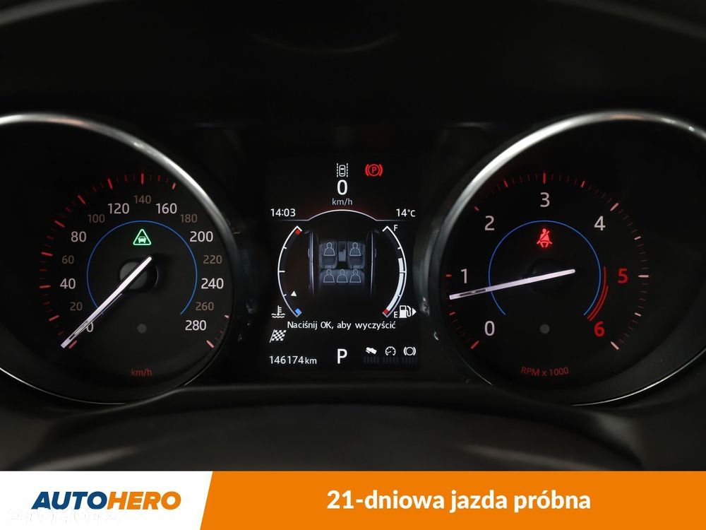 Jaguar XF - 20
