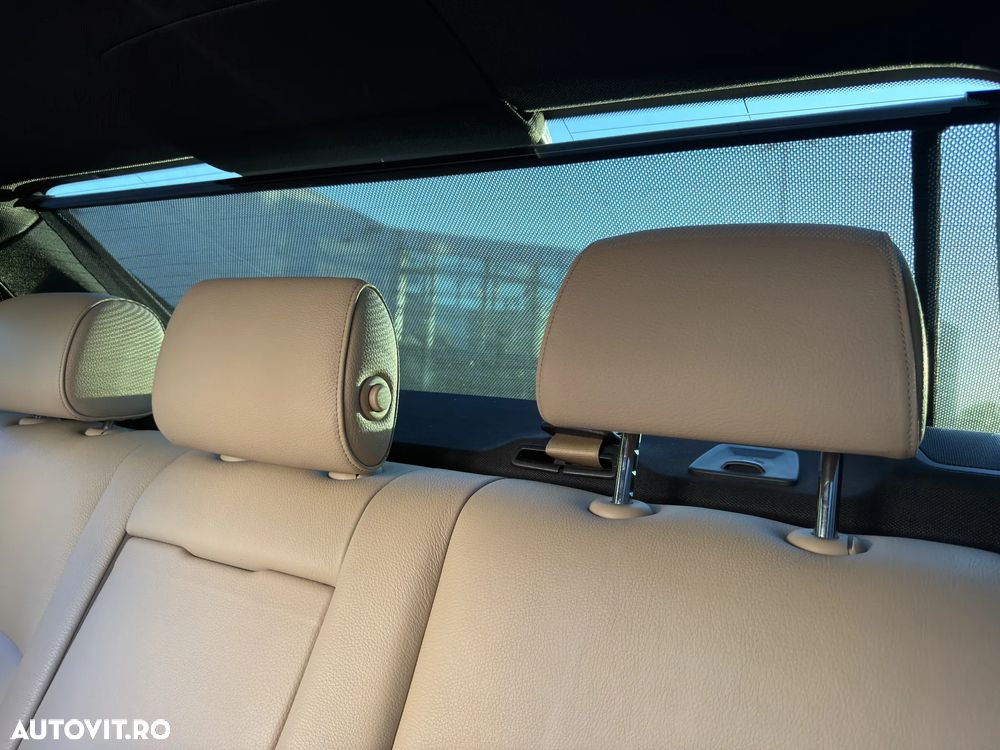 BMW Seria 5 520d Aut. - 11