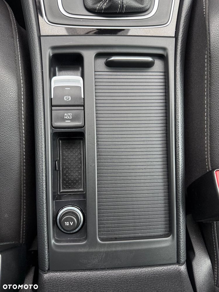 Volkswagen Golf R 2.0 TSI OPF 4Motion DSG - 13