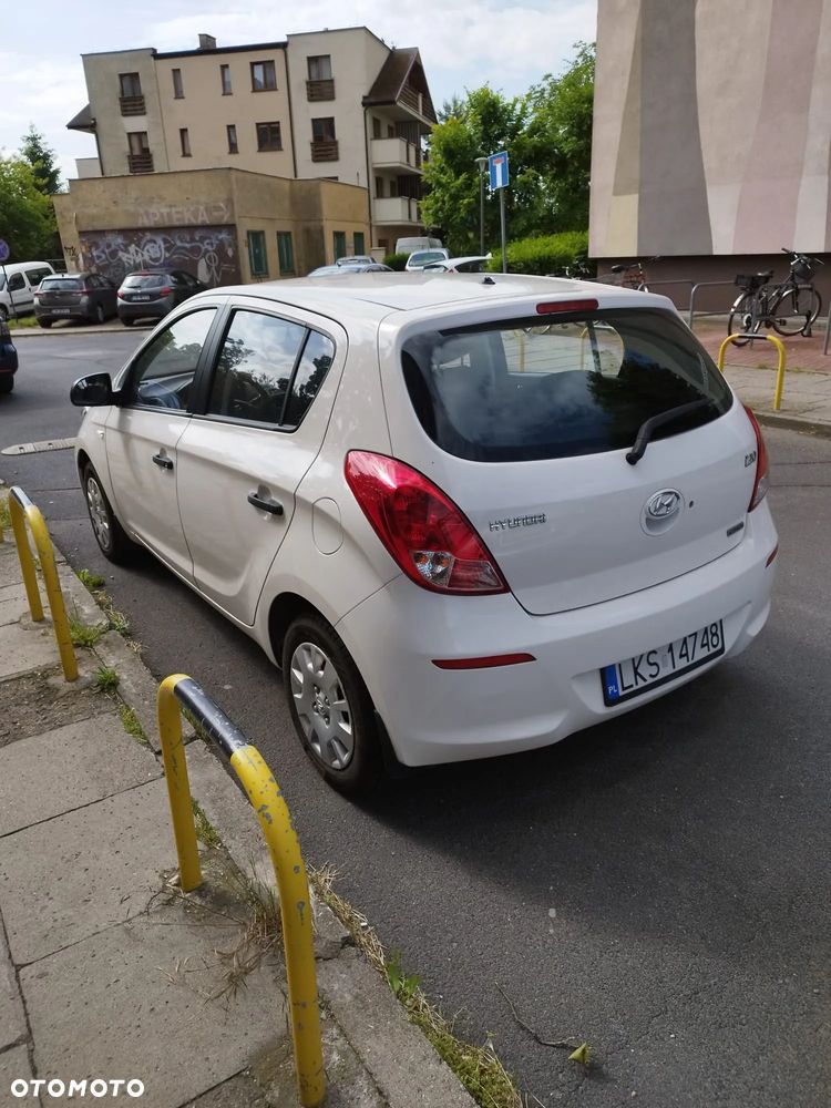 Hyundai i20 1.1 CRDi Classic + - 2