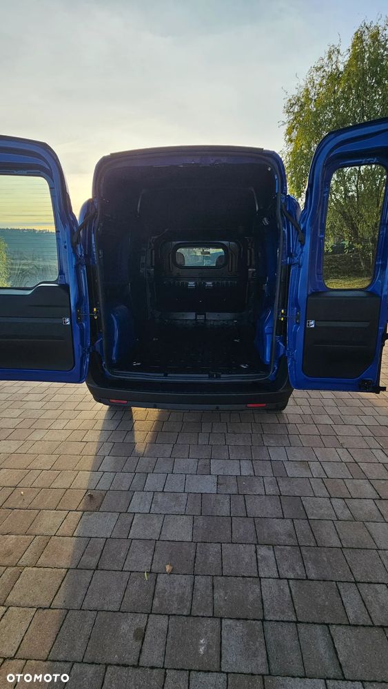 Fiat Doblo Maxi XL - 13