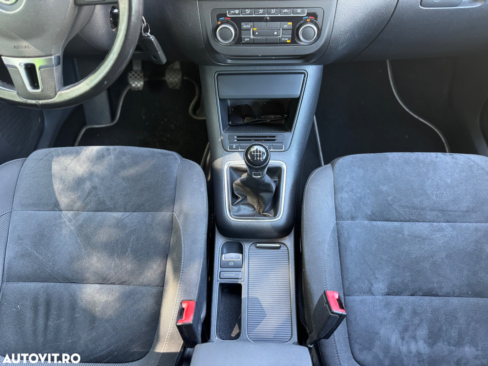Volkswagen Tiguan 2.0 TDI 4Motion Sport & Style - 9