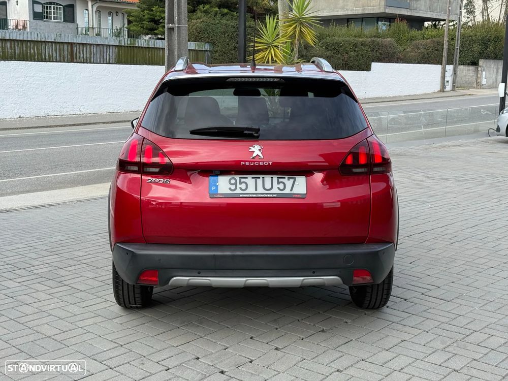 Peugeot 2008 1.2 PureTech Allure - 14