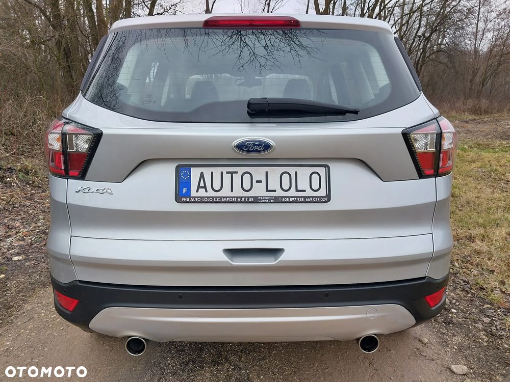 Ford Kuga - 8
