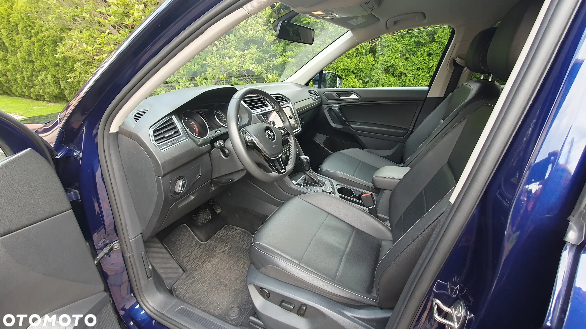 Volkswagen Tiguan - 11